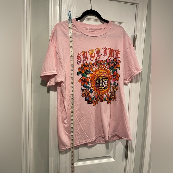 NWOT Sublime Size L Pink Short Sleeve Crew Neck Tee Shirt Endless Petals Sun - Picture 8 of 10